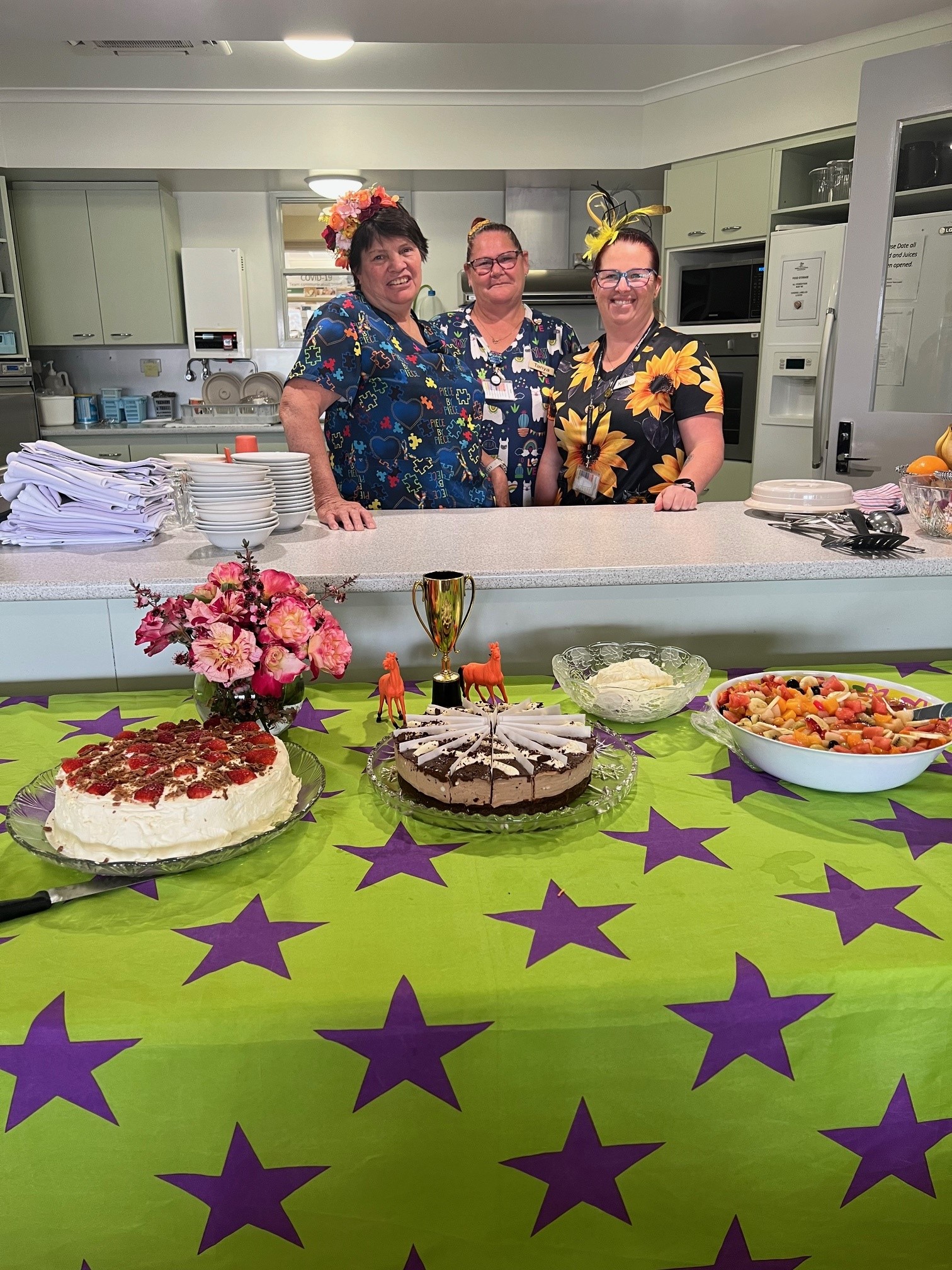 H Melbourne Cup staff